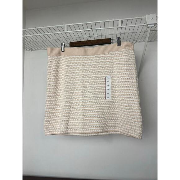 Future Collective Dresses & Skirts - Future Collective Collab Cream/White Crochet Mini Skirt Checkered XXL, NWT